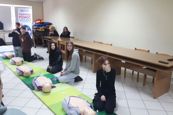 Szkolili się z pierwszej pomocy