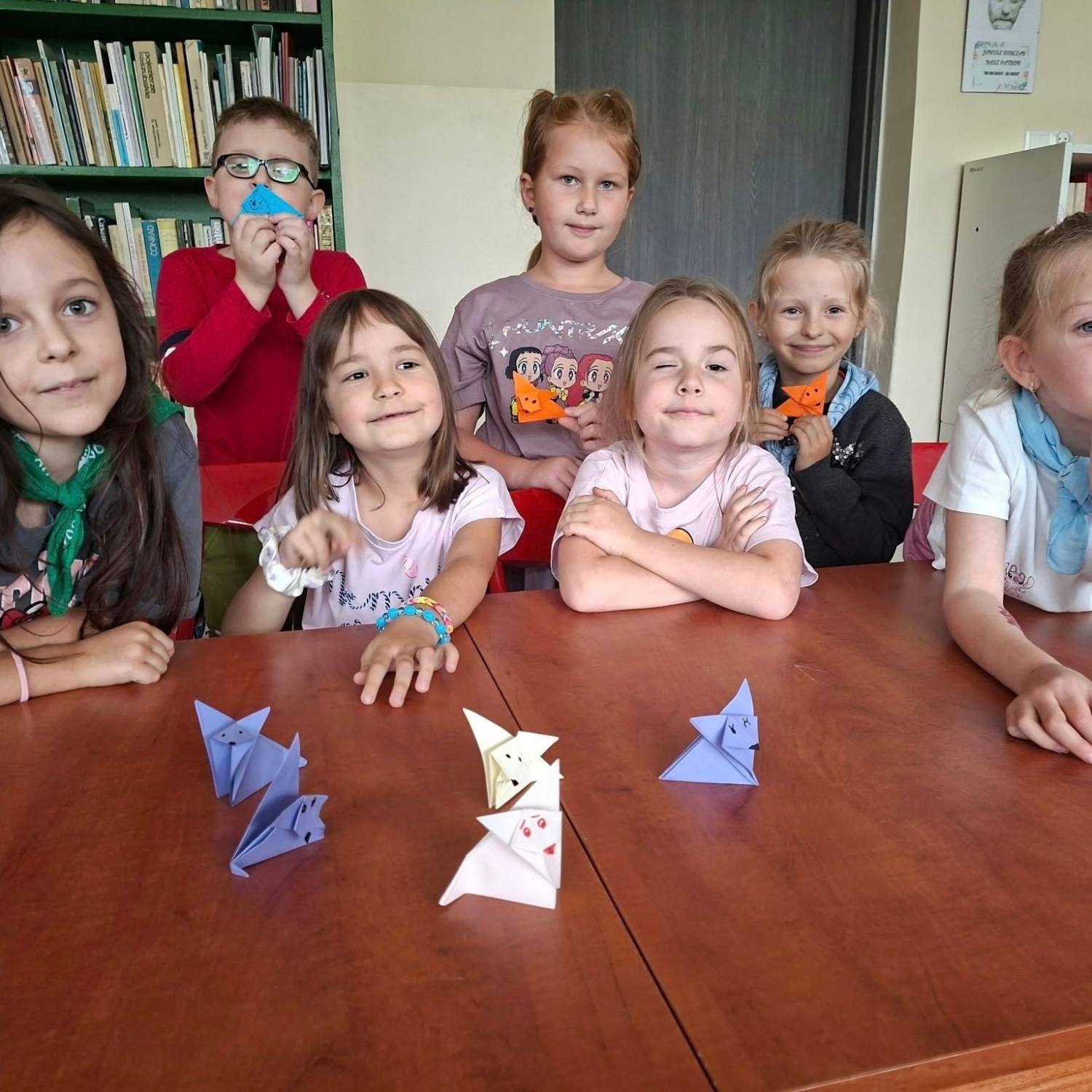 W naszej bibliotece miło płynie czas!